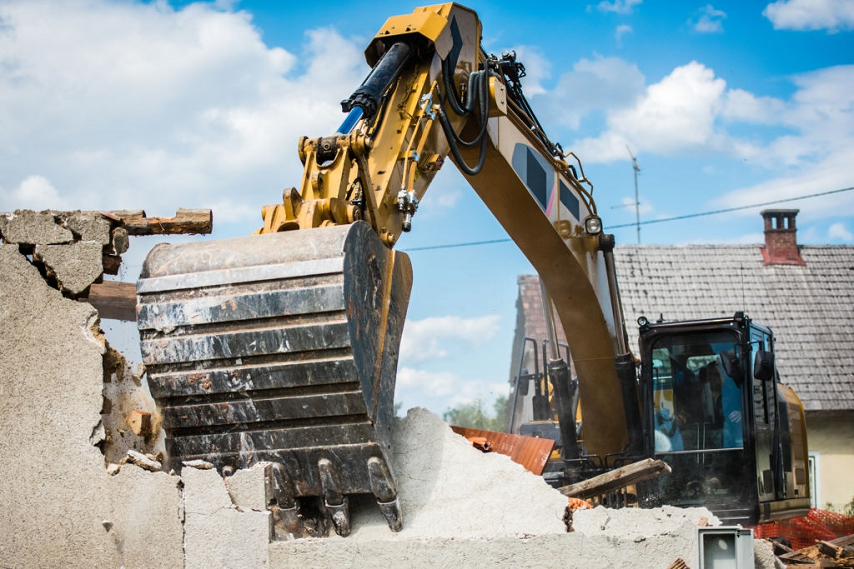 Signs That Indicate You Need House Demolition Services