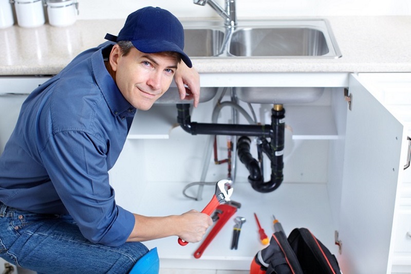 Entire Job Details & Responsibilities of a Professional Plumber