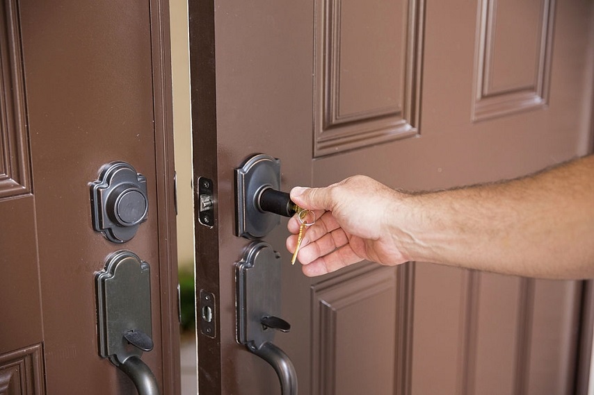 The Best Ways of Making Your Front Door More Secure