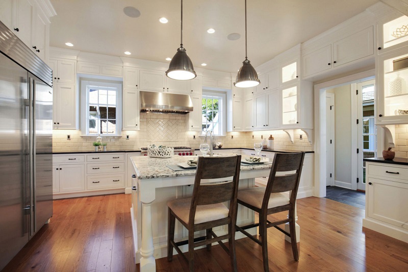 The Top Benefits of Investing in White Shaker Cabinets